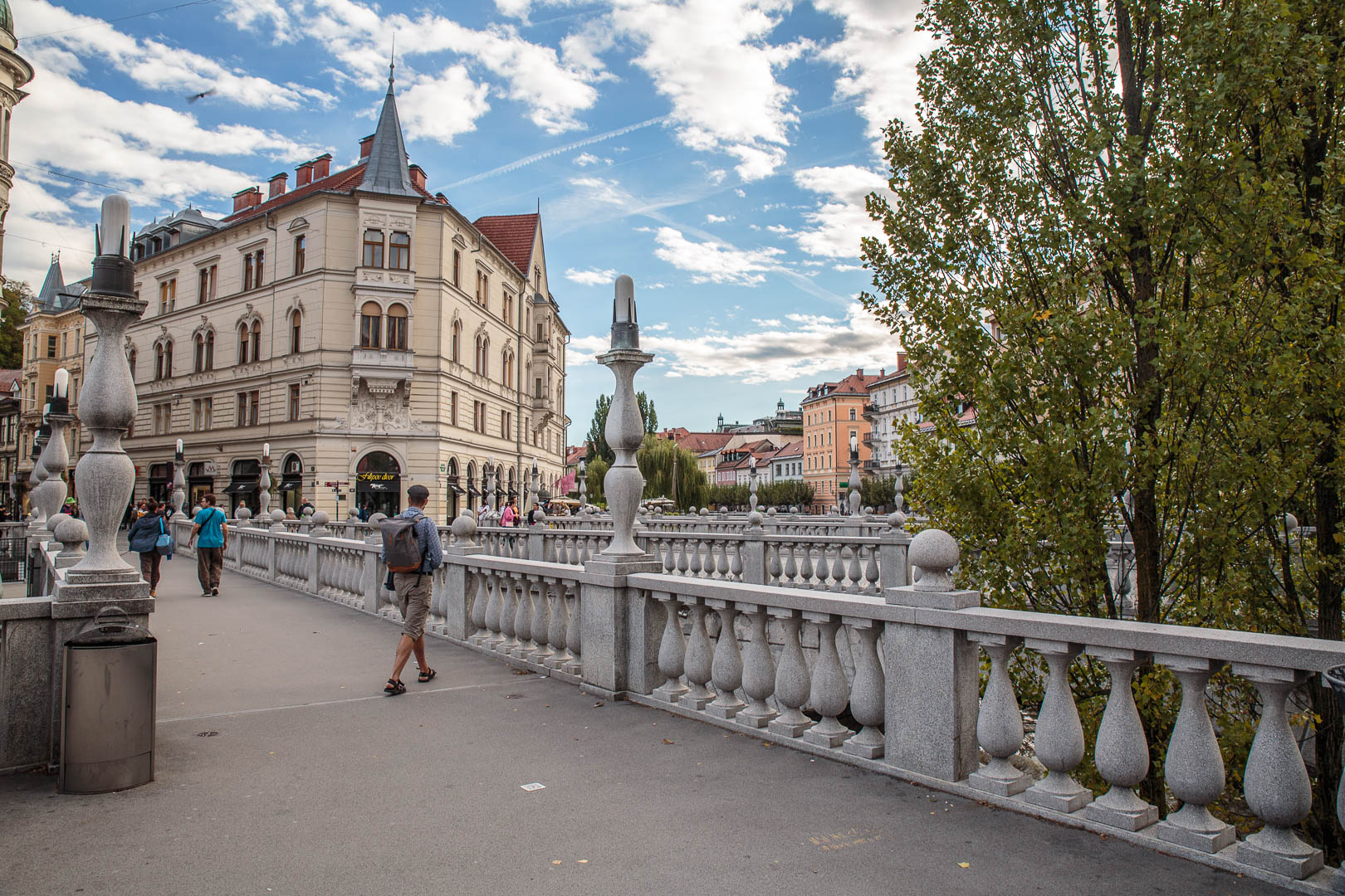 Zoom in 18 septembre 2022 - 17h26.jpg