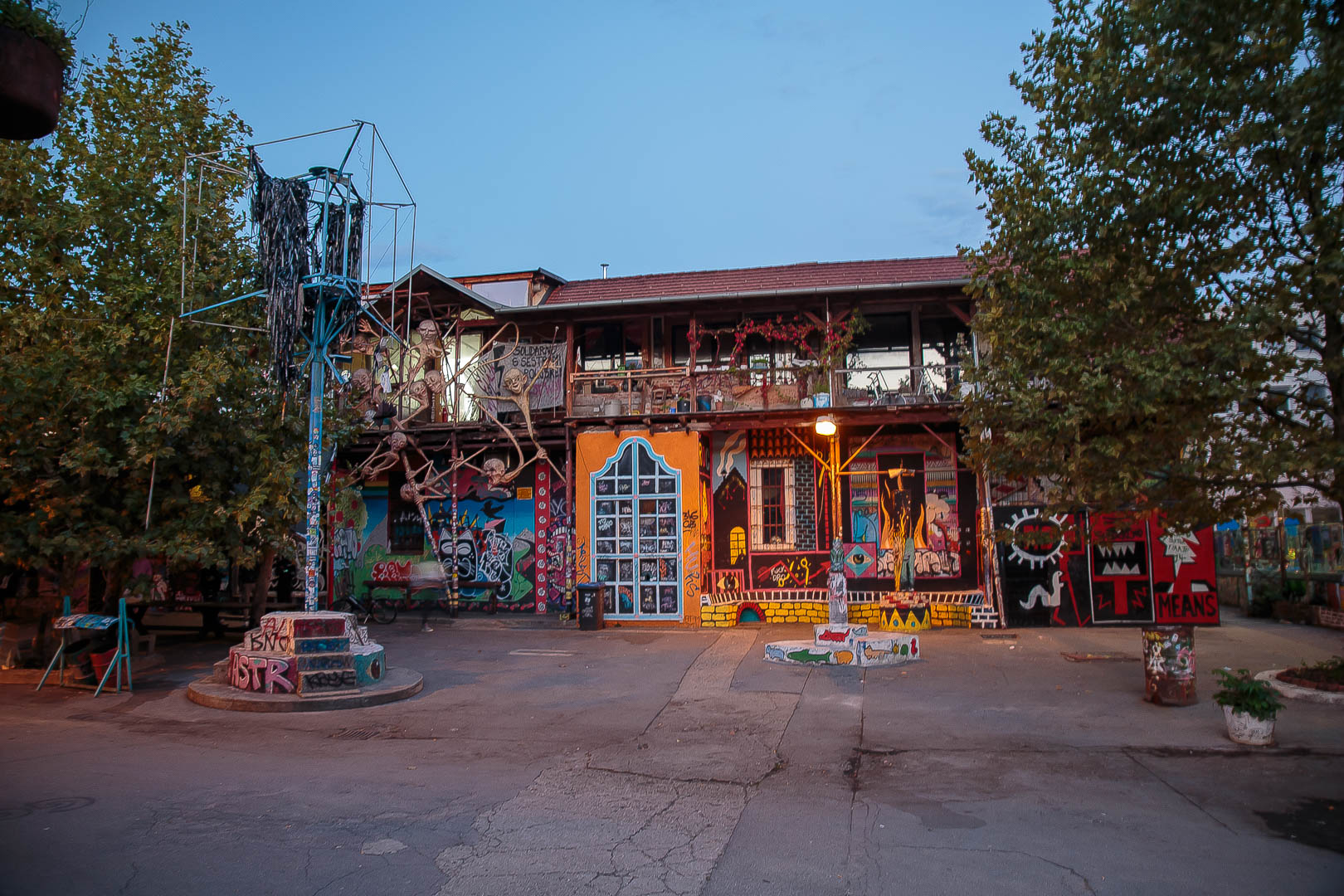 Zoom in 18 septembre 2022 - 19h26.jpg