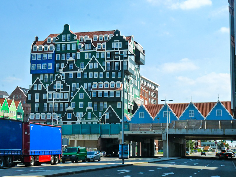 Im zoom 25 juillet | 15h54